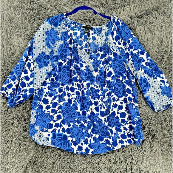 INC International Concepts Women's L Blue White Geo Floral 3/4 Sleeve Blouse Top - Picture 1 of 13